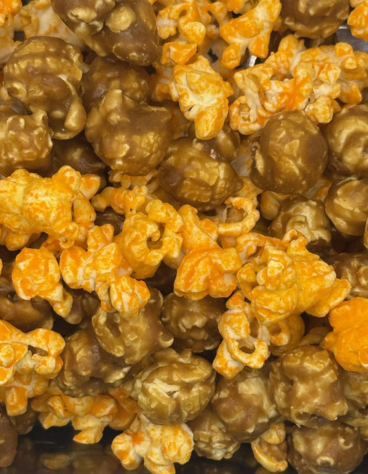 Caramel and Cheddar Mix Popcorn